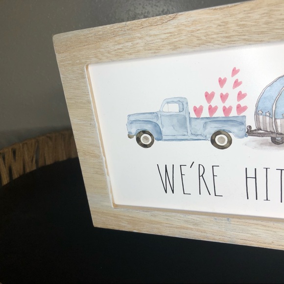 Rae Dunn WE'RE HITCHED Wooden Plaque. - Picture 4 of 7